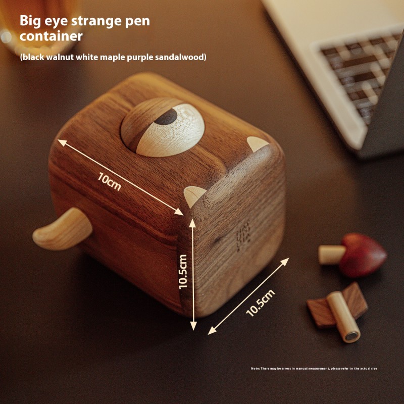 Big-eyed monster personality solid wood pen holder high-end ornaments 