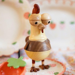 Chick fun wooden doll 