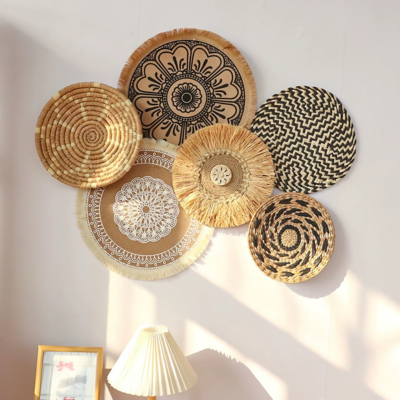 Hand-woven straw rattan wall hangings 