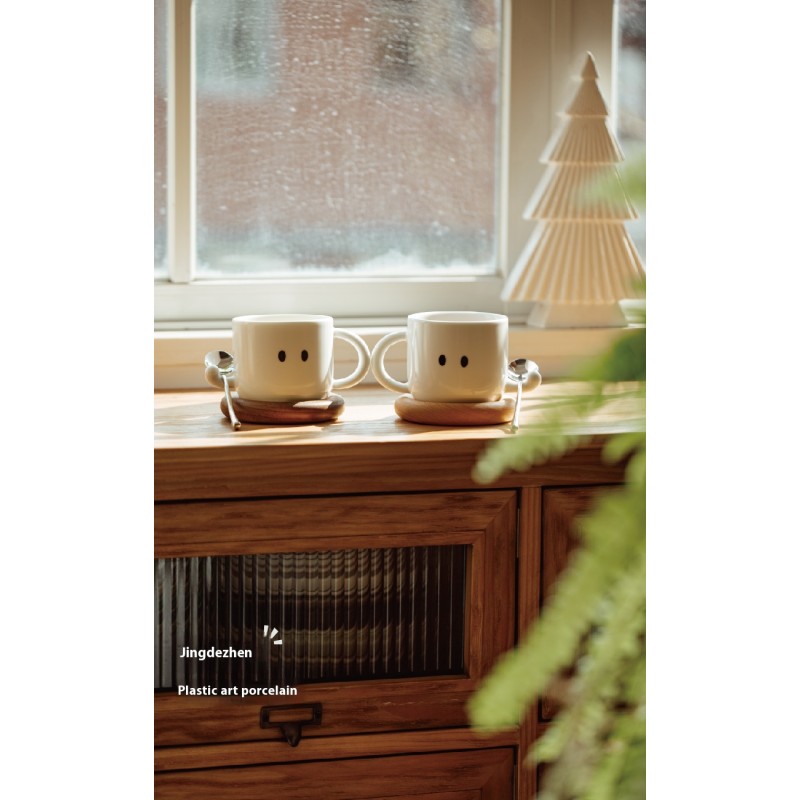 Creative ceramic coffee mugs 